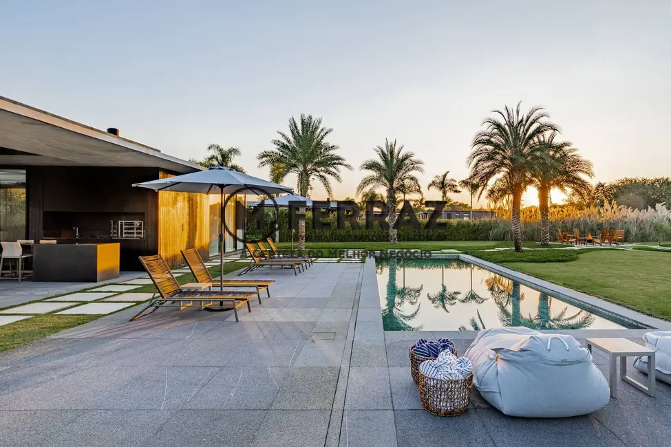 Foto 3 de Casa de Condomínio com 5 quartos à venda, 600m2 em Porto Feliz - SP