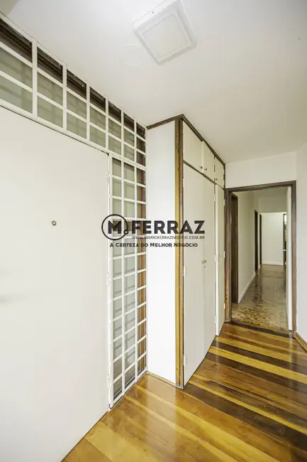 Apartamento com 3 quartos à venda, 130m2 em Jardim Europa, São Paulo - SP - imagem 7 Foto 7 de Apartamento com 3 quartos à venda, 130m2 em Jardim Europa, São Paulo - SP