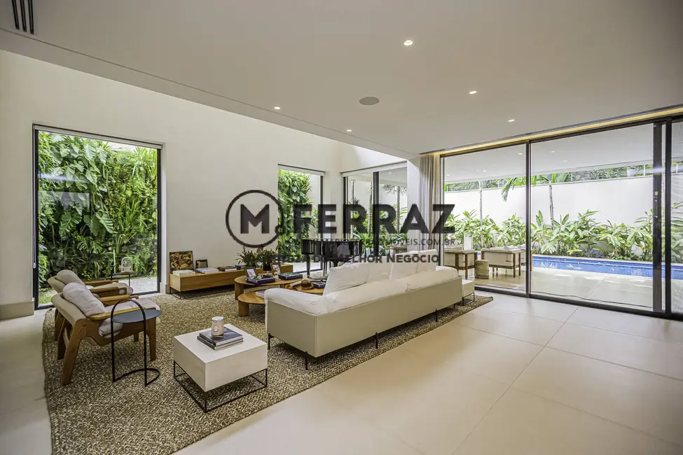 Foto 3 de Casa com 6 quartos à venda, 1363m2 em Jardim Europa, São Paulo - SP