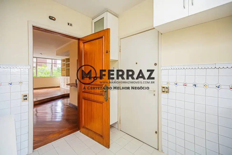 Foto 9 de Apartamento com 3 quartos para alugar, 100m2 em Jardim Europa, São Paulo - SP