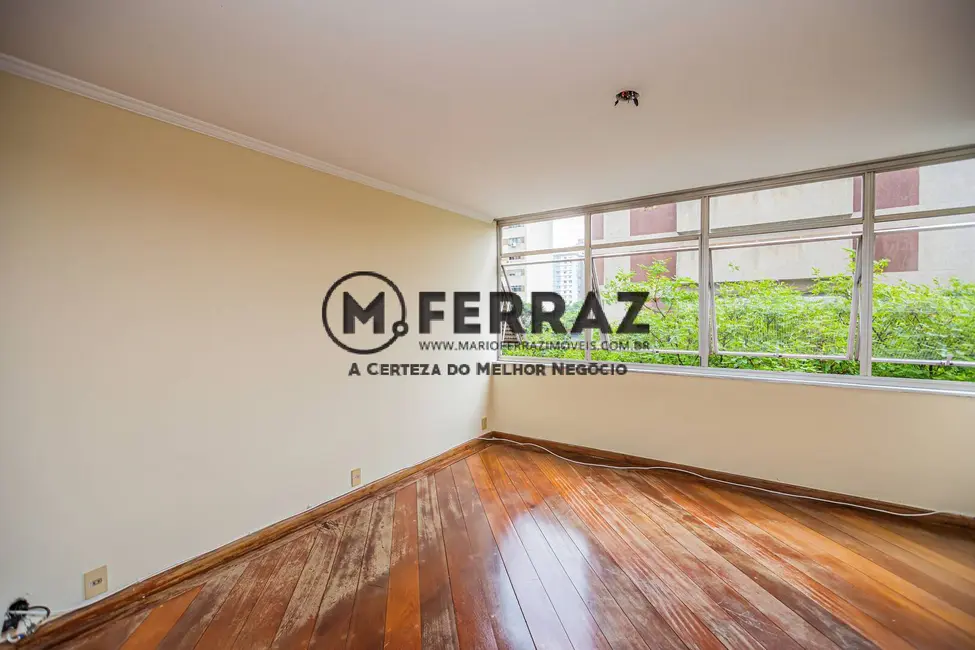 Foto 3 de Apartamento com 3 quartos para alugar, 100m2 em Jardim Europa, São Paulo - SP