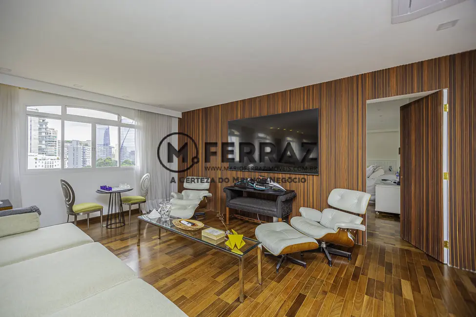 Foto 5 de Apartamento com 4 quartos à venda, 340m2 em Itaim Bibi, São Paulo - SP