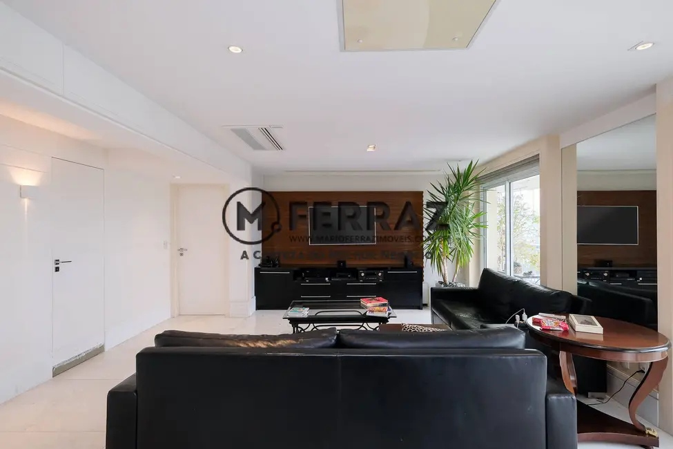 Foto 4 de Apartamento com 3 quartos para alugar, 294m2 em Itaim Bibi, São Paulo - SP