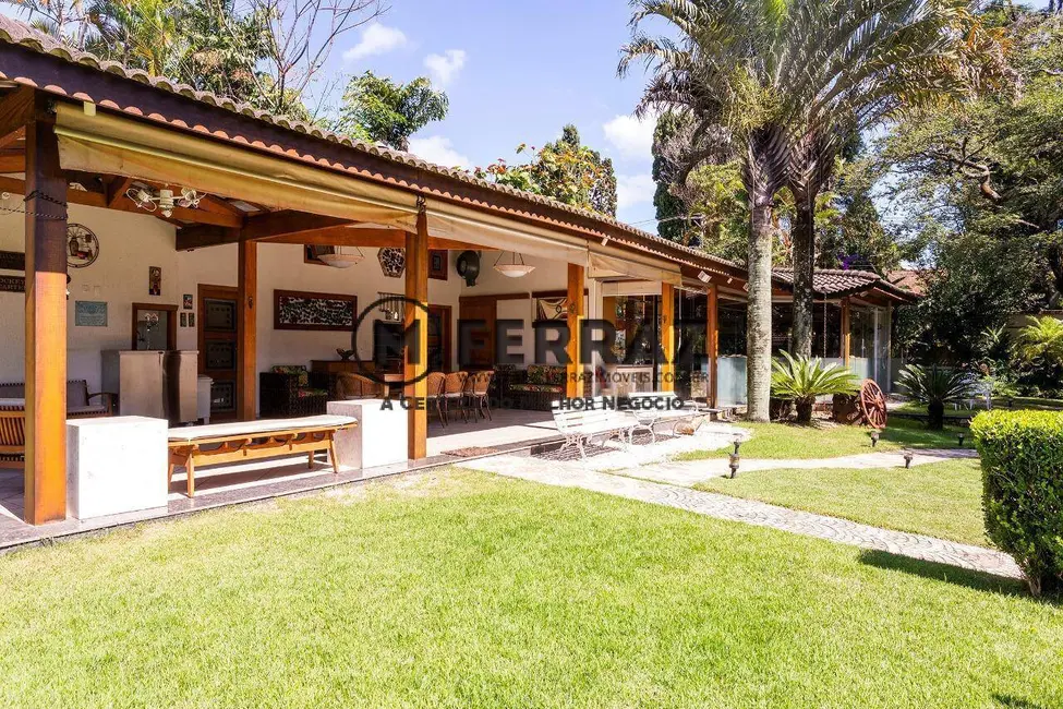 Foto 2 de Casa de Condomínio com 5 quartos à venda, 950m2 em Chácara Monte Alegre, São Paulo - SP