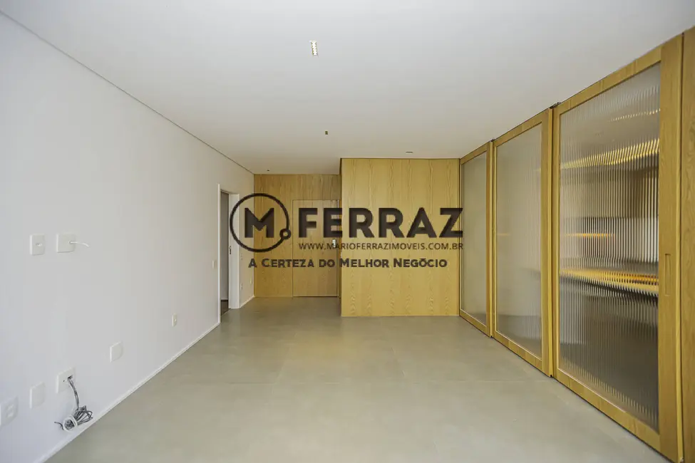 Apartamento com 3 quartos à venda, 134m2 em Jardim Europa, São Paulo - SP - imagem 5 Foto 5 de Apartamento com 3 quartos à venda, 134m2 em Jardim Europa, São Paulo - SP