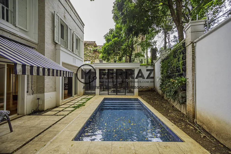 Foto 2 de Casa de Condomínio com 4 quartos à venda, 385m2 em Jardim Morumbi, São Paulo - SP