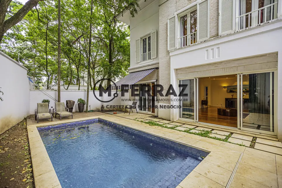 Foto 1 de Casa de Condomínio com 4 quartos à venda, 385m2 em Jardim Morumbi, São Paulo - SP