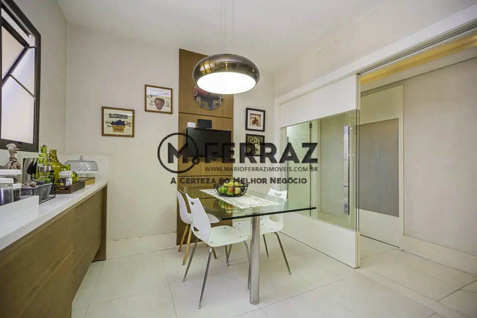 Foto 9 de Apartamento com 4 quartos à venda, 213m2 em Itaim Bibi, São Paulo - SP
