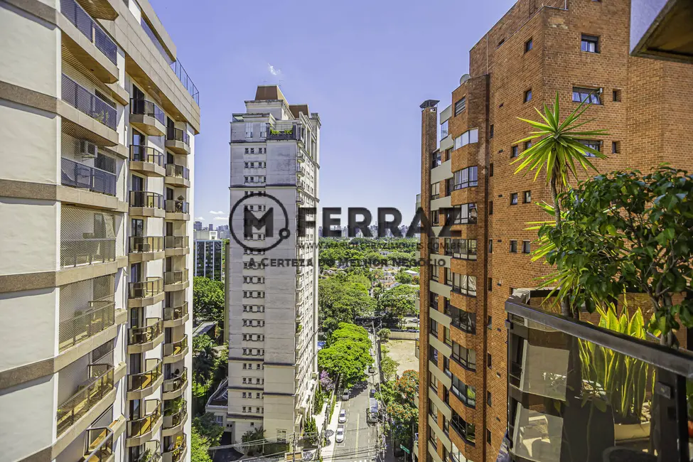 Foto 6 de Apartamento com 4 quartos à venda, 213m2 em Itaim Bibi, São Paulo - SP
