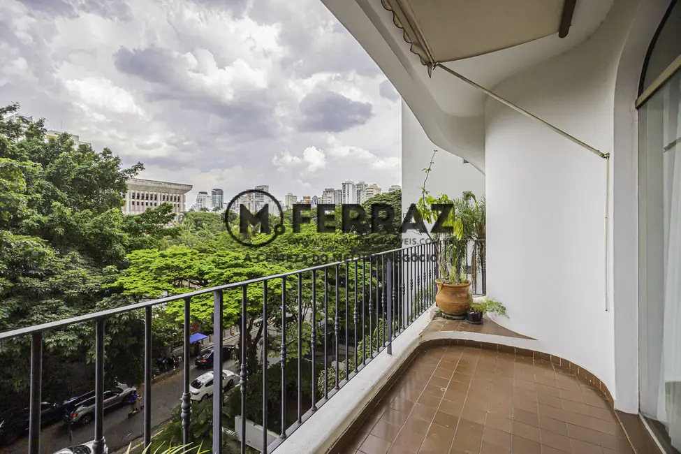 Foto 1 de Apartamento com 3 quartos à venda, 200m2 em Jardim Europa, São Paulo - SP