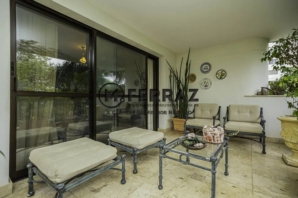 Apartamento com 4 quartos à venda, 420m2 em Itaim Bibi, São Paulo - SP - imagem 8 Foto 8 de Apartamento com 4 quartos à venda, 420m2 em Itaim Bibi, São Paulo - SP