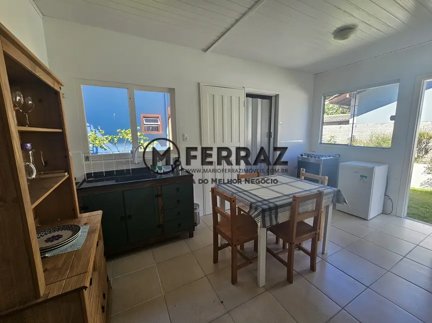 Casa com 2 quartos à venda e para alugar, 100m2 em Ribeirão da Ilha, Florianopolis - SC - imagem 6 Foto 6 de Casa com 2 quartos à venda e para alugar, 100m2 em Ribeirão da Ilha, Florianopolis - SC