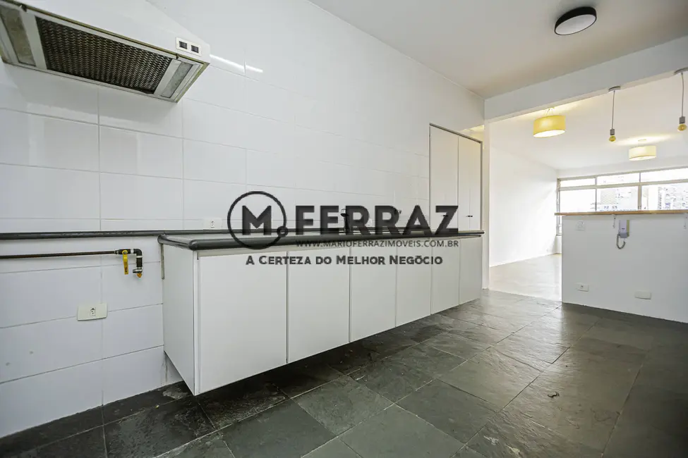 Apartamento com 3 quartos para alugar, 147m2 em Jardim Paulistano, São Paulo - SP - imagem 8 Foto 8 de Apartamento com 3 quartos para alugar, 147m2 em Jardim Paulistano, São Paulo - SP