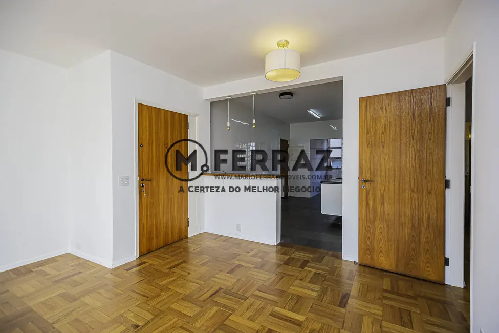 Apartamento com 3 quartos para alugar, 147m2 em Jardim Paulistano, São Paulo - SP - imagem 5 Foto 5 de Apartamento com 3 quartos para alugar, 147m2 em Jardim Paulistano, São Paulo - SP