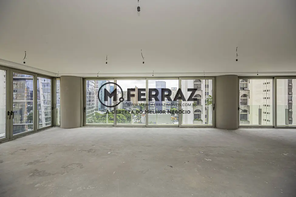 Foto 2 de Apartamento com 3 quartos à venda, 335m2 em Itaim Bibi, São Paulo - SP