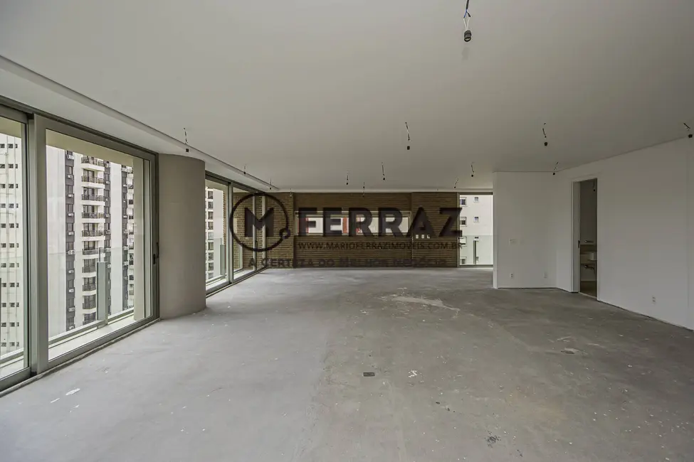 Foto 5 de Apartamento com 3 quartos à venda, 335m2 em Itaim Bibi, São Paulo - SP