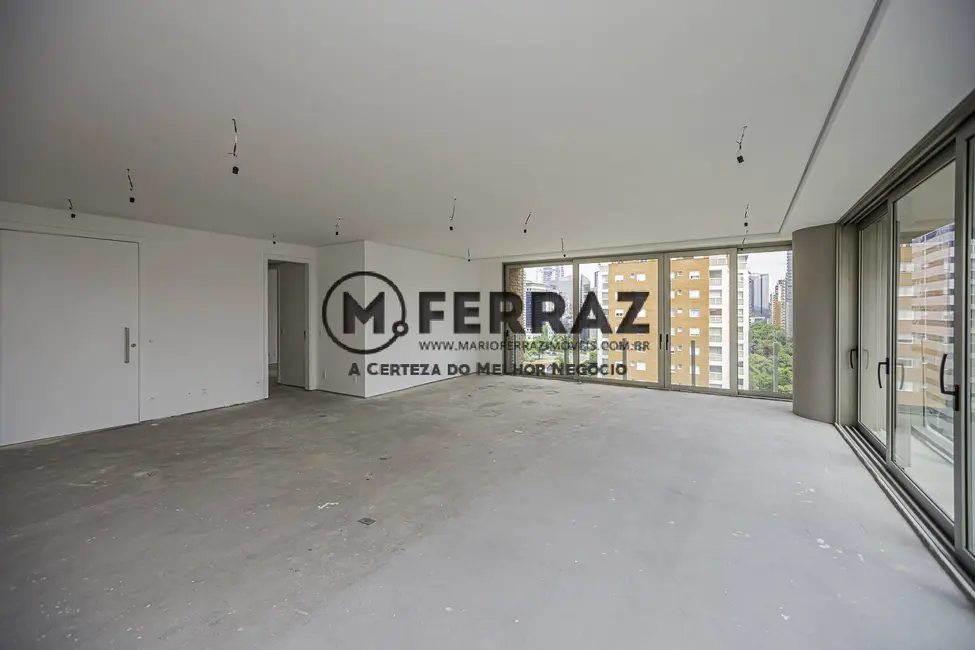 Foto 9 de Apartamento com 3 quartos à venda, 335m2 em Itaim Bibi, São Paulo - SP