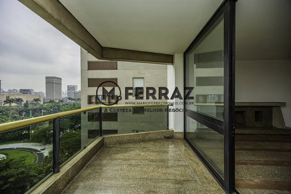 Foto 9 de Apartamento com 3 quartos para alugar, 270m2 em Jardim Europa, São Paulo - SP