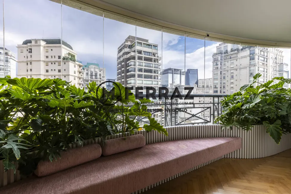 Foto 7 de Apartamento com 3 quartos à venda, 338m2 em Itaim Bibi, São Paulo - SP