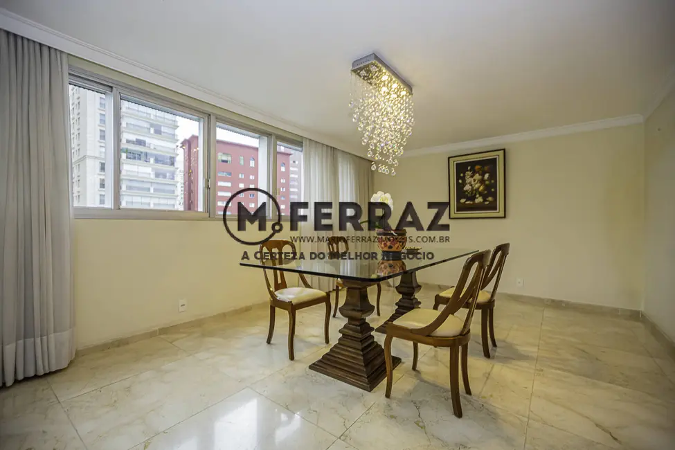 Foto 7 de Apartamento com 3 quartos à venda, 276m2 em Itaim Bibi, São Paulo - SP