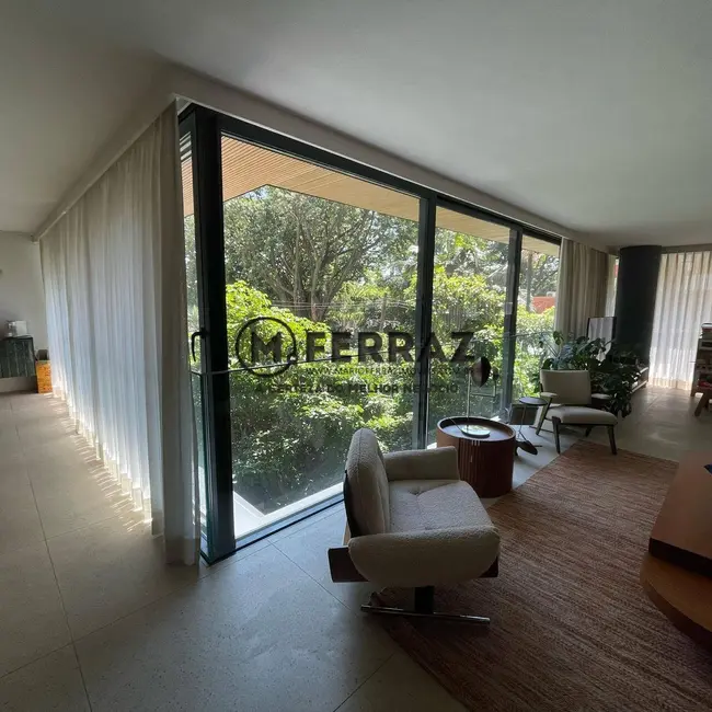 Apartamento com 2 quartos à venda, 205m2 em Jardim Europa, São Paulo - SP - imagem 4 Foto 4 de Apartamento com 2 quartos à venda, 205m2 em Jardim Europa, São Paulo - SP