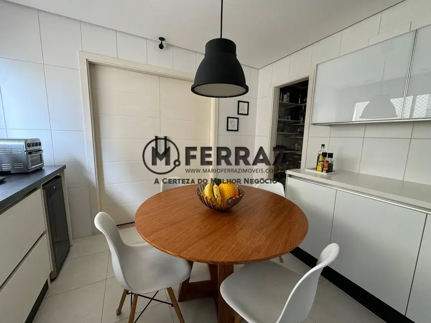 Foto 7 de Apartamento com 4 quartos à venda, 277m2 em Itaim Bibi, São Paulo - SP