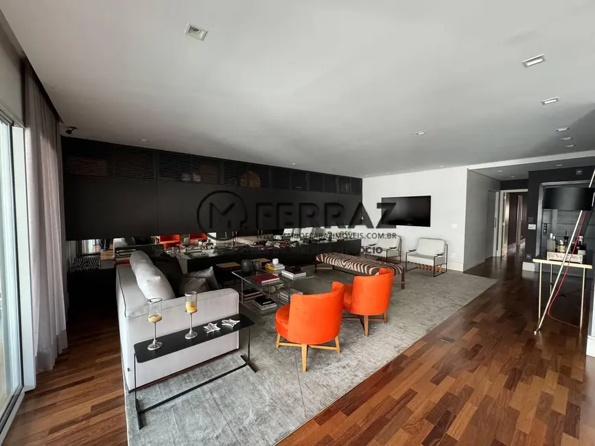 Foto 2 de Apartamento com 4 quartos à venda, 277m2 em Itaim Bibi, São Paulo - SP