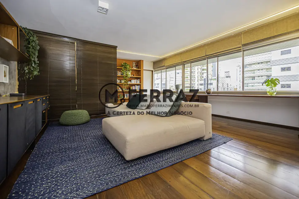 Foto 2 de Cobertura com 3 quartos à venda e para alugar, 320m2 em Itaim Bibi, São Paulo - SP