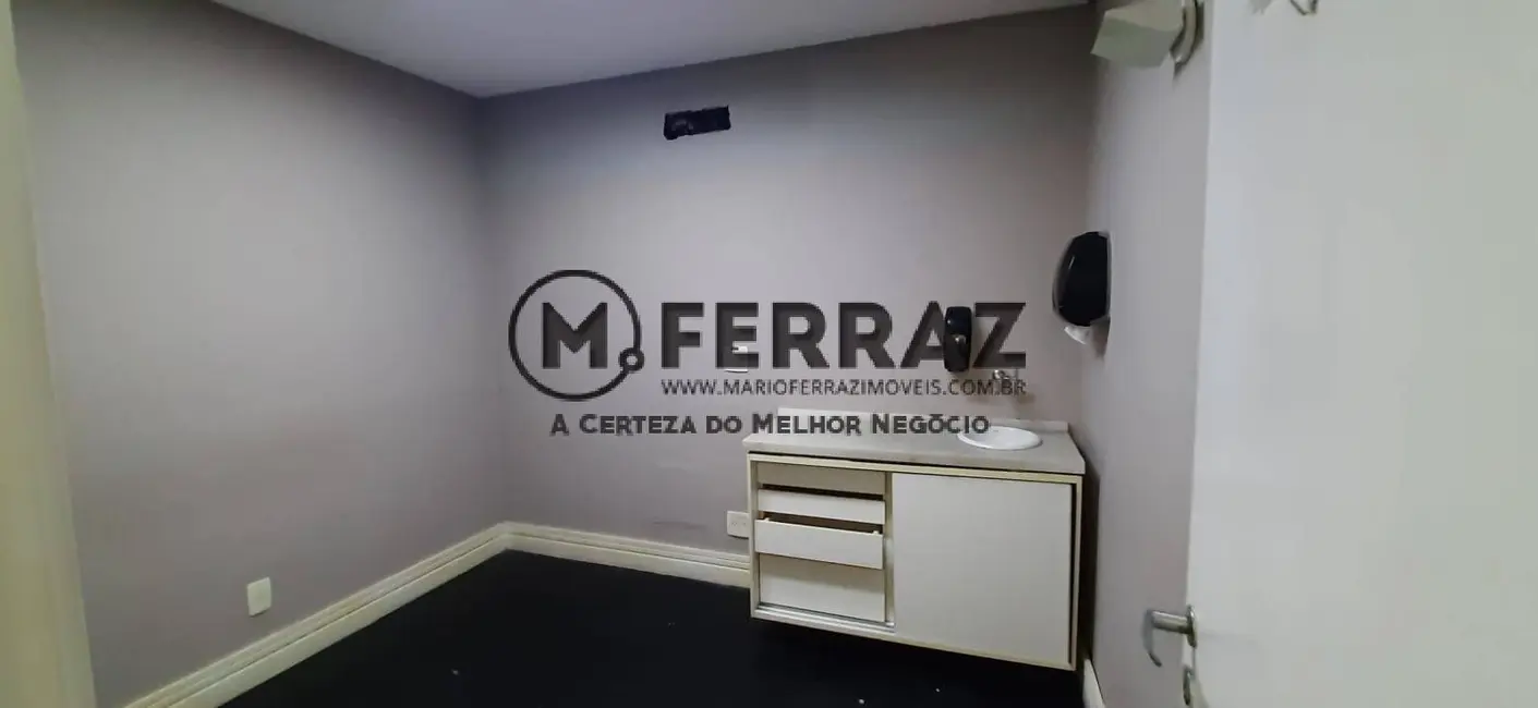 Sala Comercial para alugar, 125m2 em Itaim Bibi, São Paulo - SP - imagem 8 Foto 8 de Sala Comercial para alugar, 125m2 em Itaim Bibi, São Paulo - SP