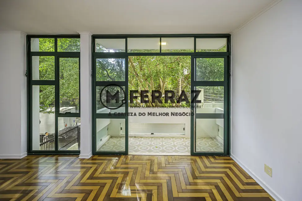 Apartamento com 3 quartos à venda, 145m2 em Jardim Europa, São Paulo - SP - imagem 2 Foto 2 de Apartamento com 3 quartos à venda, 145m2 em Jardim Europa, São Paulo - SP