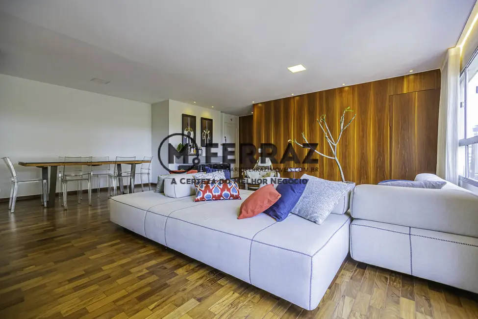 Apartamento com 2 quartos para alugar, 120m2 em Itaim Bibi, São Paulo - SP - imagem 6 Foto 6 de Apartamento com 2 quartos para alugar, 120m2 em Itaim Bibi, São Paulo - SP