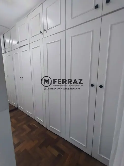 Apartamento com 2 quartos para alugar, 120m2 em Itaim Bibi, São Paulo - SP - imagem 9 Foto 9 de Apartamento com 2 quartos para alugar, 120m2 em Itaim Bibi, São Paulo - SP