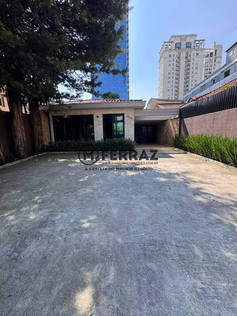 Foto 2 de Casa com 6 quartos à venda e para alugar, 350m2 em Vila Olímpia, São Paulo - SP