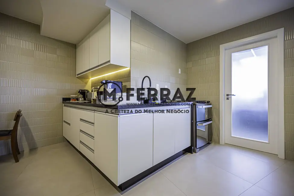 Foto 9 de Apartamento com 3 quartos à venda, 178m2 em Jardim Paulistano, São Paulo - SP