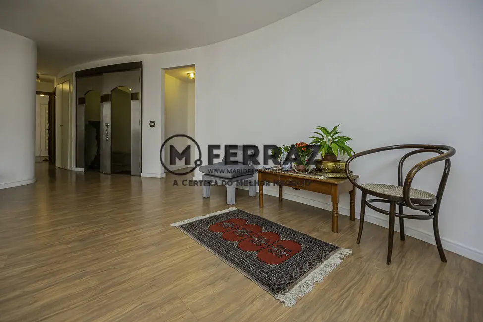 Foto 3 de Apartamento com 3 quartos à venda, 178m2 em Jardim Europa, São Paulo - SP