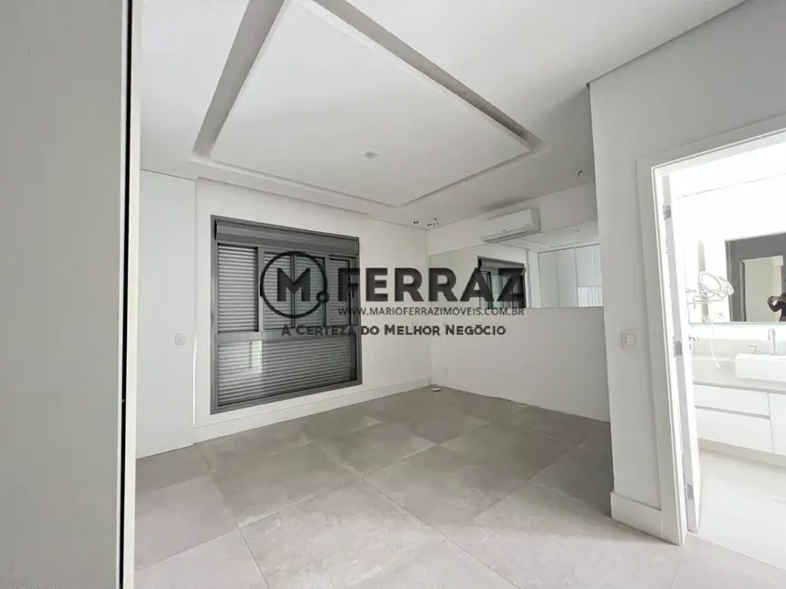 Apartamento com 3 quartos à venda, 181m2 em Vila Nova Conceição, São Paulo - SP - imagem 8 Foto 8 de Apartamento com 3 quartos à venda, 181m2 em Vila Nova Conceição, São Paulo - SP