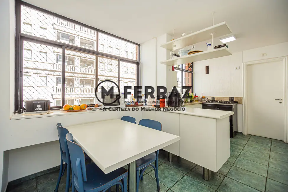 Apartamento com 3 quartos à venda, 155m2 em Jardim Europa, São Paulo - SP - imagem 9 Foto 9 de Apartamento com 3 quartos à venda, 155m2 em Jardim Europa, São Paulo - SP