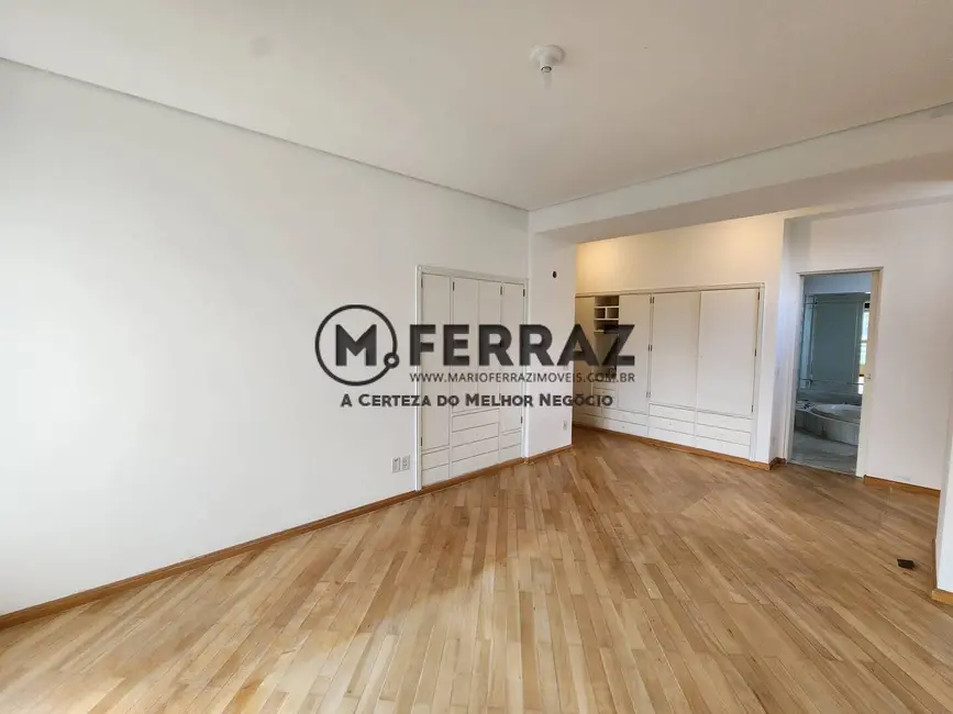 Apartamento com 3 quartos à venda e para alugar, 240m2 em Jardim Europa, São Paulo - SP - imagem 8 Foto 8 de Apartamento com 3 quartos à venda e para alugar, 240m2 em Jardim Europa, São Paulo - SP