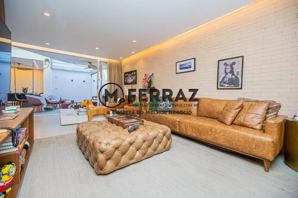 Casa com 4 quartos à venda, 260m2 em Jardim Panorama, São Paulo - SP - imagem 1 Foto 1 de Casa com 4 quartos à venda, 260m2 em Jardim Panorama, São Paulo - SP