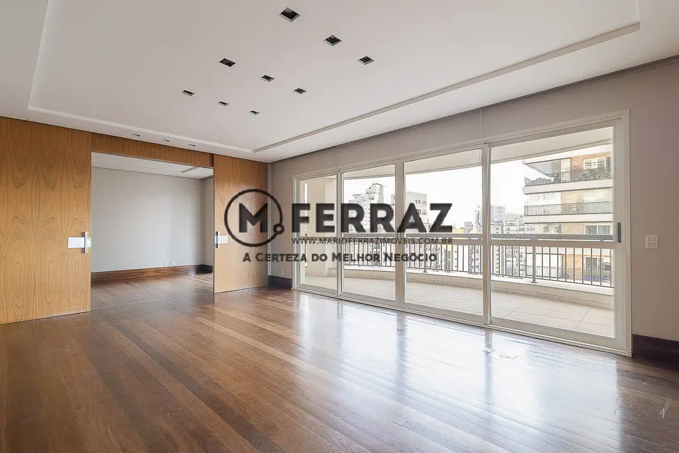 Foto 1 de Apartamento com 3 quartos à venda, 310m2 em Moema, São Paulo - SP