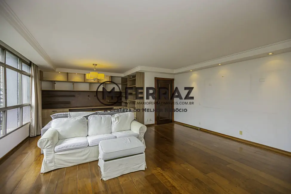 Apartamento com 3 quartos à venda, 173m2 em Jardim Europa, São Paulo - SP - imagem 3 Foto 3 de Apartamento com 3 quartos à venda, 173m2 em Jardim Europa, São Paulo - SP