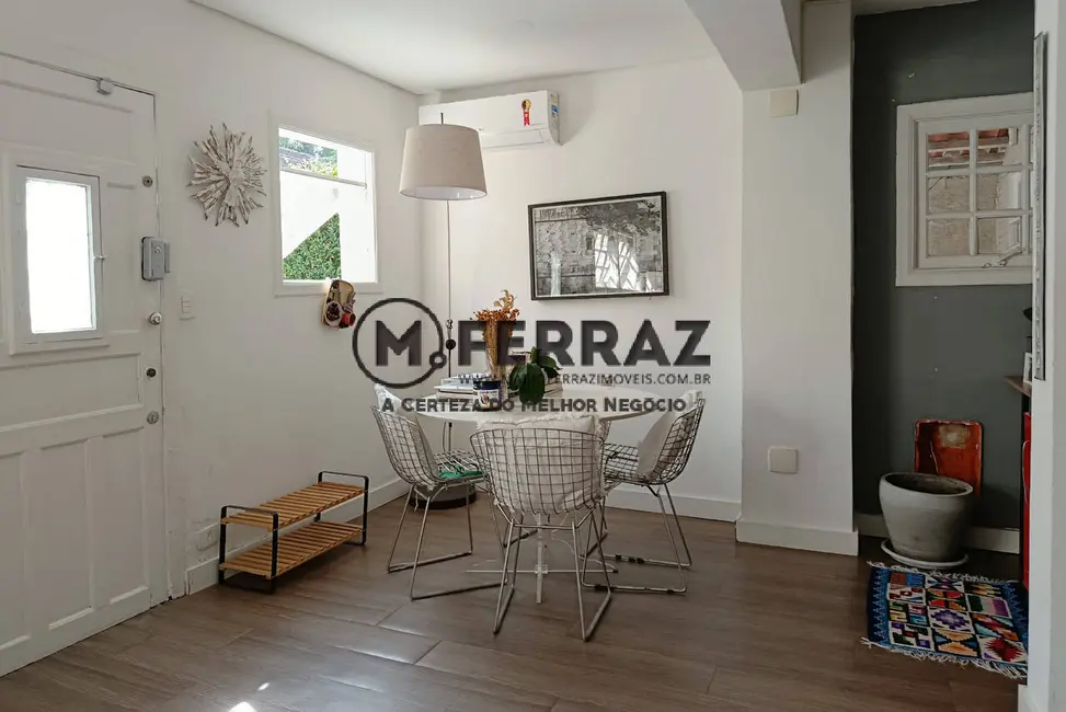 Casa com 3 quartos para alugar, 220m2 em Jardim Paulistano, São Paulo - SP - imagem 8 Foto 8 de Casa com 3 quartos para alugar, 220m2 em Jardim Paulistano, São Paulo - SP