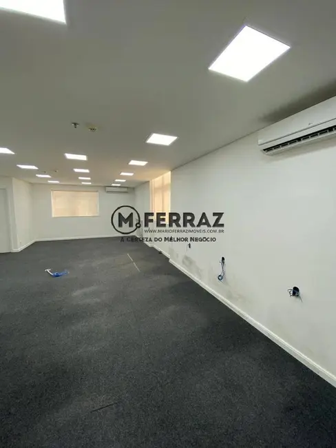 Foto 2 de Sala Comercial à venda, 200m2 em Itaim Bibi, São Paulo - SP
