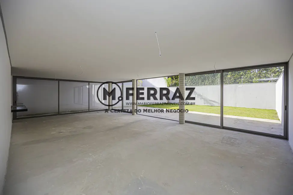 Casa com 4 quartos à venda, 620m2 em Jardim Europa, São Paulo - SP - imagem 1 Foto 1 de Casa com 4 quartos à venda, 620m2 em Jardim Europa, São Paulo - SP