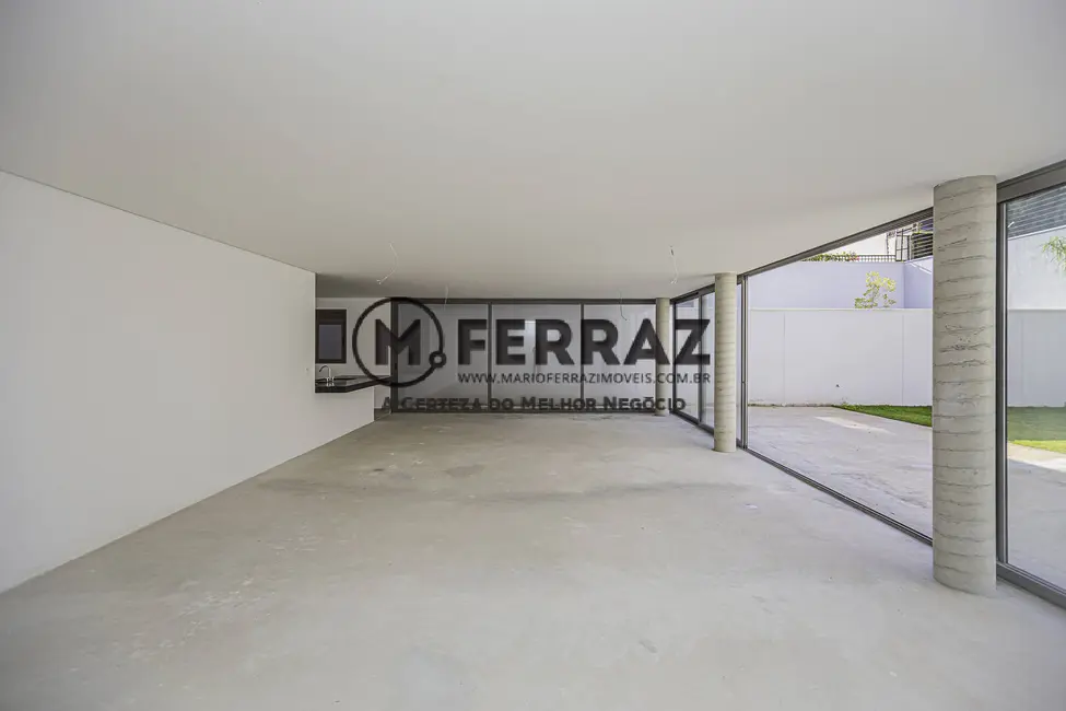 Casa com 4 quartos à venda, 620m2 em Jardim Europa, São Paulo - SP - imagem 2 Foto 2 de Casa com 4 quartos à venda, 620m2 em Jardim Europa, São Paulo - SP