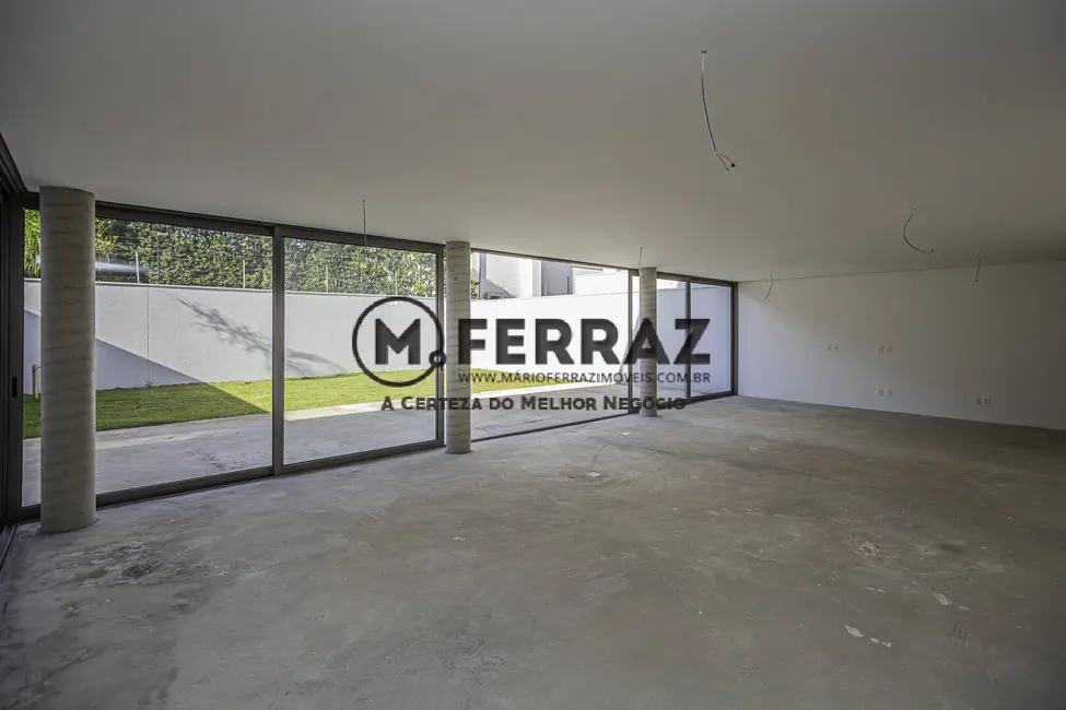 Casa com 4 quartos à venda, 620m2 em Jardim Europa, São Paulo - SP - imagem 4 Foto 4 de Casa com 4 quartos à venda, 620m2 em Jardim Europa, São Paulo - SP