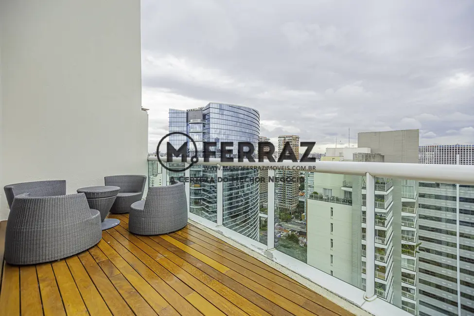 Foto 2 de Cobertura com 4 quartos à venda, 352m2 em Itaim Bibi, São Paulo - SP