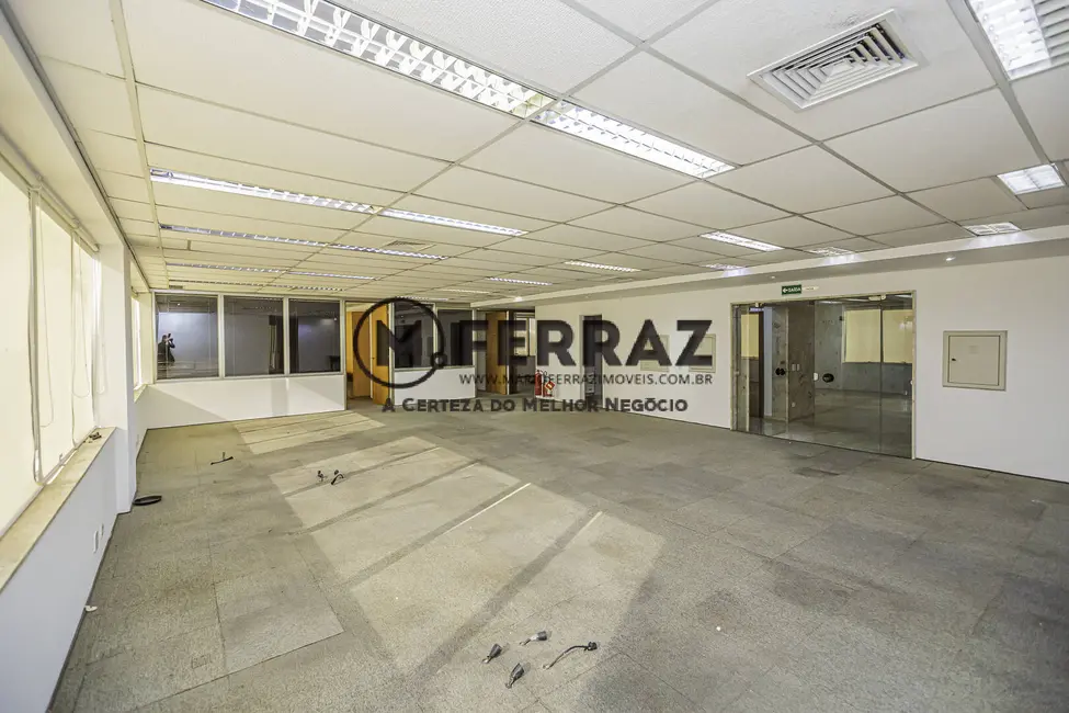 Sala Comercial para alugar, 513m2 em Itaim Bibi, São Paulo - SP - imagem 3 Foto 3 de Sala Comercial para alugar, 513m2 em Itaim Bibi, São Paulo - SP