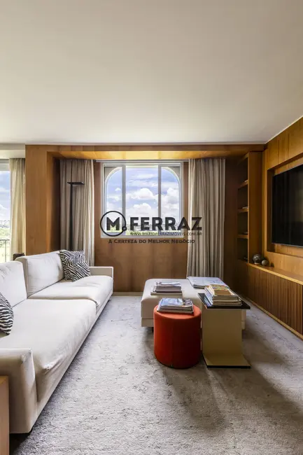 Foto 2 de Apartamento com 2 quartos à venda, 147m2 em Itaim Bibi, São Paulo - SP