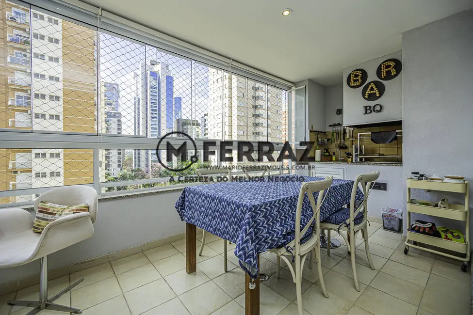 Foto 8 de Apartamento com 3 quartos à venda, 146m2 em Itaim Bibi, São Paulo - SP